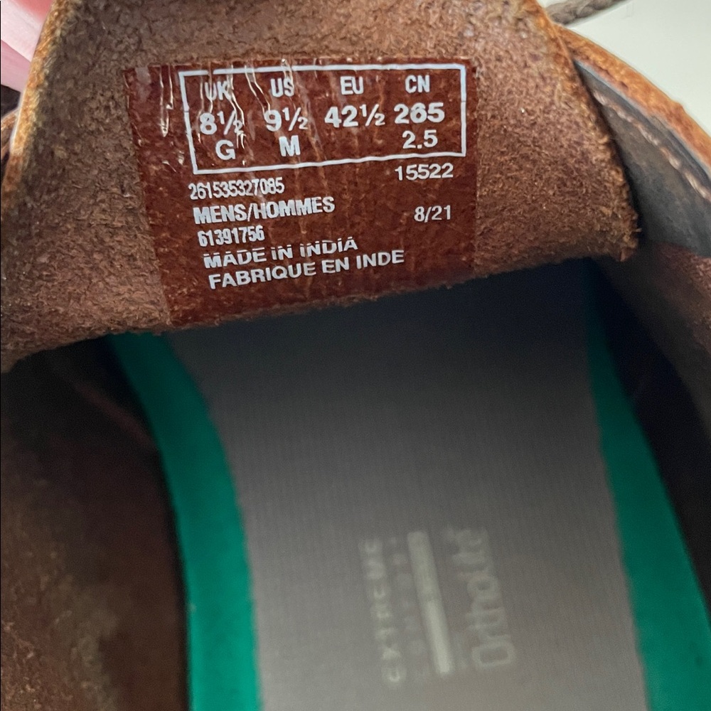 Clarks Shepton Chukka Boots - Picture 5 of 6